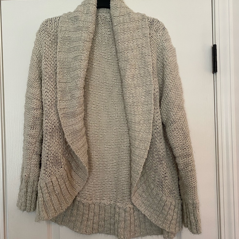 🍼 Oh baby by motherhood cardigan